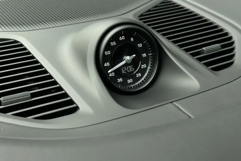 Porsche Cayenne din 2024 cu 14.600 km - oferta POR168559 - foto 23