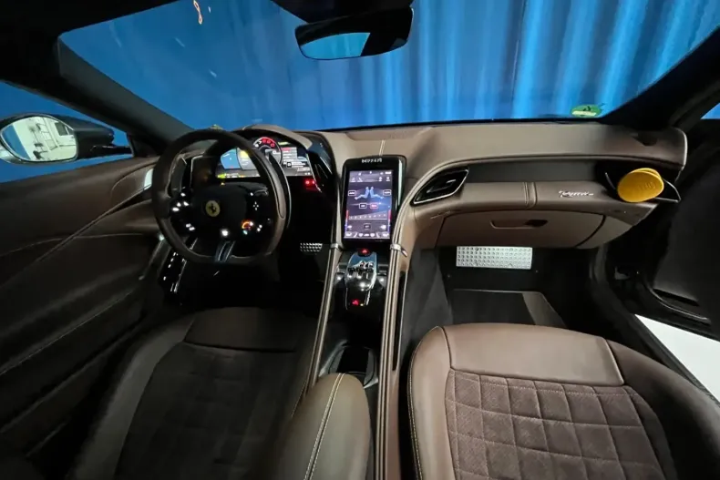 Ferrari Roma din 2023 cu 19.800 km - oferta FER168563 - foto 28