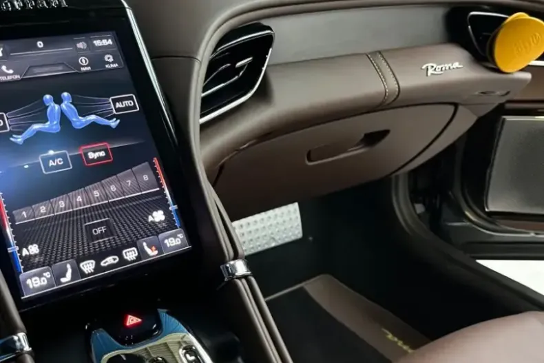 Ferrari Roma din 2023 cu 19.800 km - oferta FER168563 - foto 34