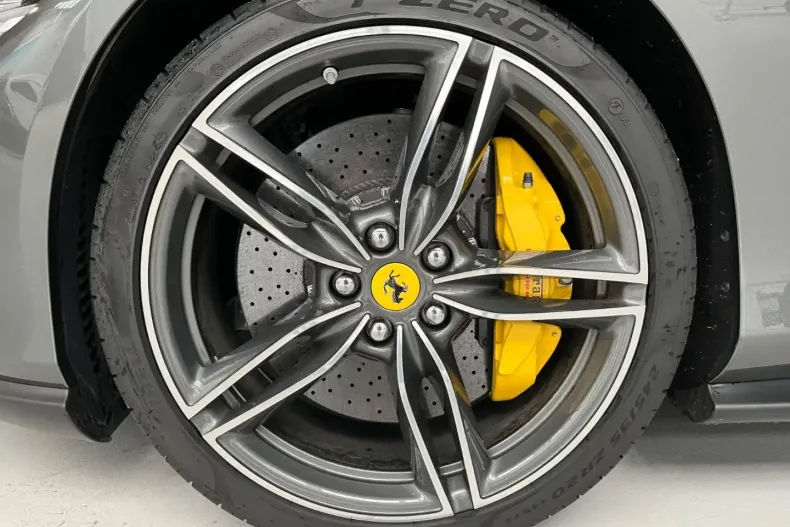 Ferrari Roma din 2023 cu 19.800 km - oferta FER168563 - foto 37