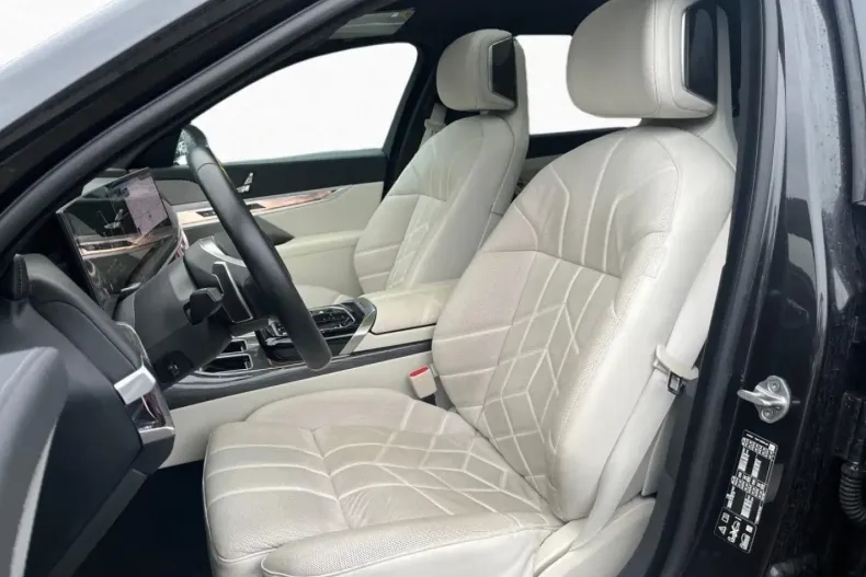 BMW 740 din 2023 cu 122.710 km - oferta BMW168564 - foto 10