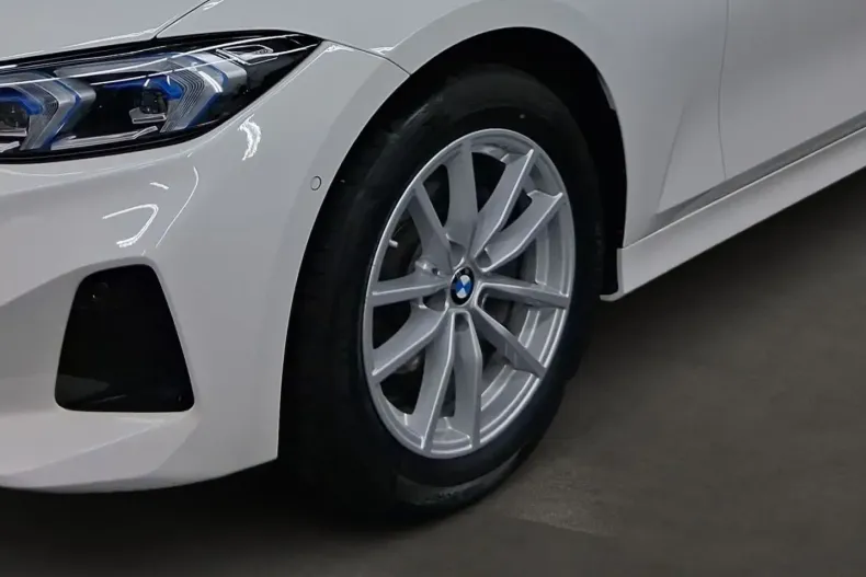 BMW 320 din 2024 cu 20.844 km - oferta BMW168572 - foto 6