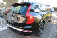 Volvo XC90 din 2023 cu 23.150 km - oferta VOL168584 - foto 2