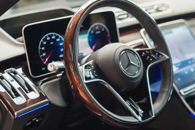 Mercedes-Benz S 350 din 2024 cu 16.944 km - oferta MER168588 - foto 17