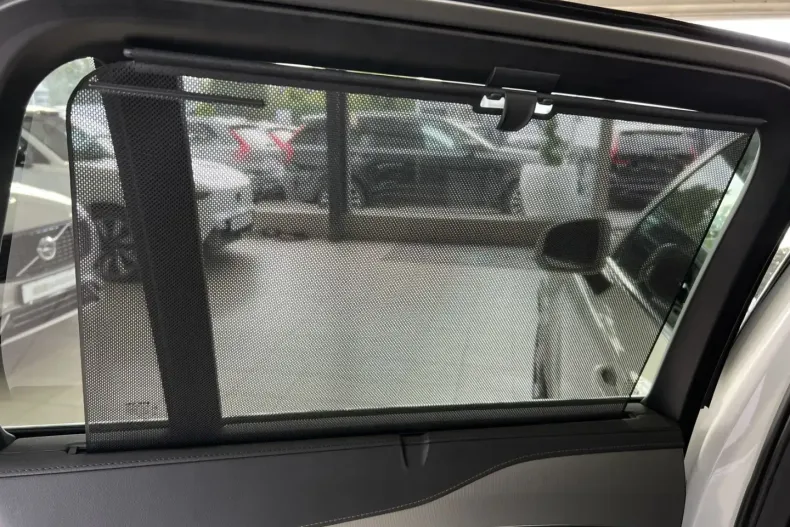 Volvo XC90 din 2024 cu 26.767 km - oferta VOL168591 - foto 18