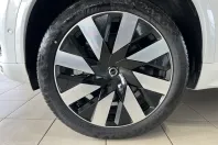 Volvo XC90 din 2024 cu 26.767 km - oferta VOL168591 - foto 36