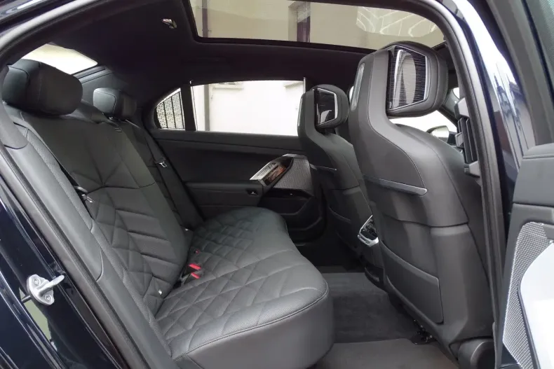 BMW 740 din 2024 cu 28.000 km - oferta BMW168593 - foto 16