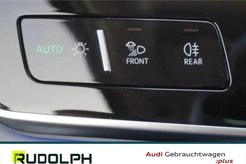 Audi S8 din 2021 cu 71.710 km - oferta AUD168641 - foto 21