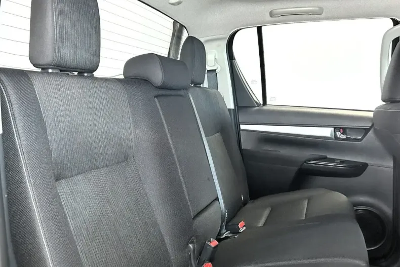 Toyota Hilux din 2024 cu 20.000 km - oferta TOY168656 - foto 21