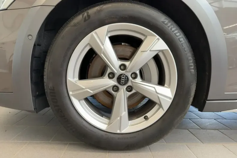 Audi A6 Allroad din 2021 cu 60.552 km - oferta AUD168686 - foto 15