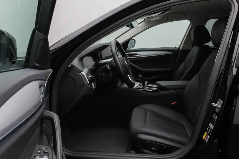 BMW 530 din 2022 cu 56.356 km - oferta BMW168687 - foto 18