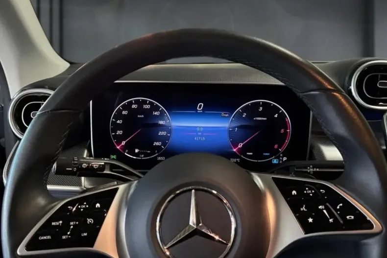 Mercedes-Benz GLC 220 din 2023 cu 41.714 km - oferta MER168697 - foto 9