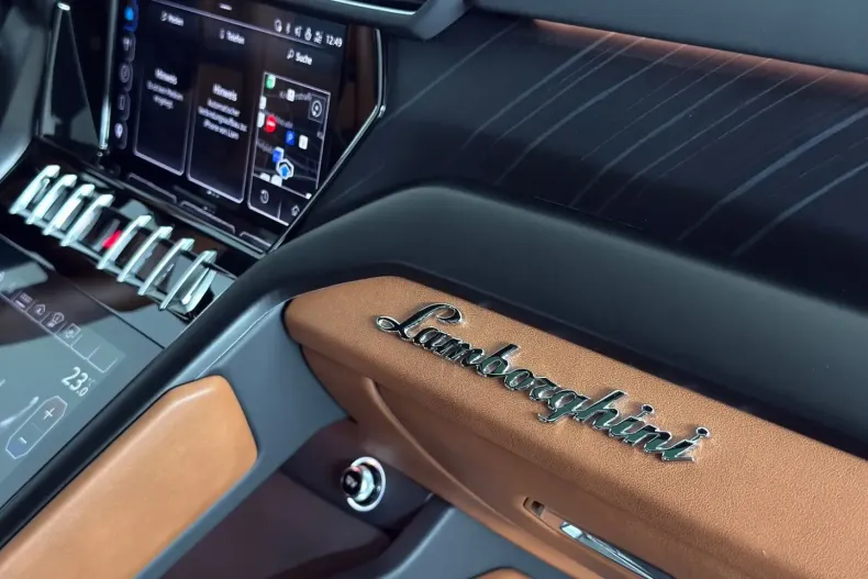 Lamborghini Urus din 2023 cu 26.564 km - oferta LAM168703 - foto 23