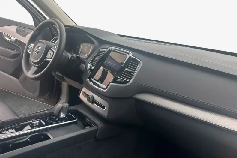 Volvo XC90 din 2024 cu 27.384 km - oferta VOL168704 - foto 10