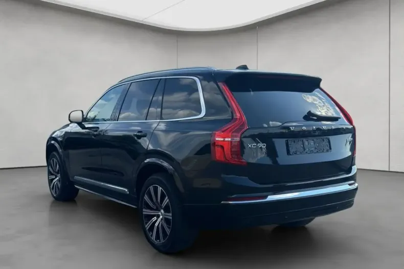 Volvo XC90 din 2024 cu 35.043 km - oferta VOL168705 - foto 2