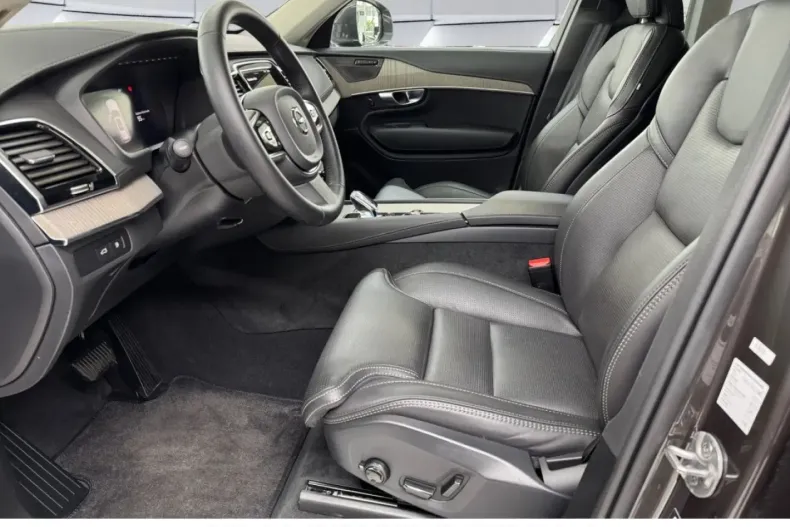 Volvo XC90 din 2024 cu 19.685 km - oferta VOL168707 - foto 5