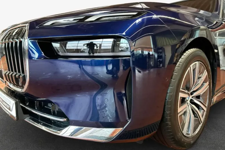 BMW 740 din 2024 cu 8.718 km - oferta BMW168712 - foto 4