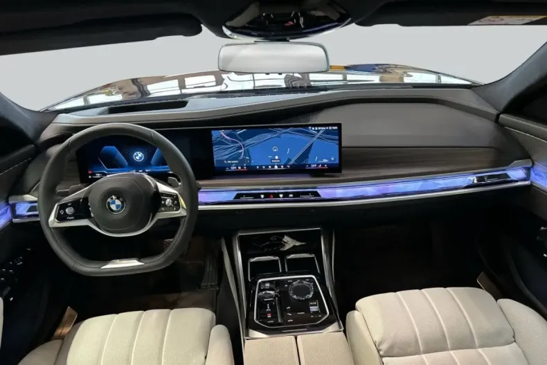 BMW 740 din 2024 cu 8.718 km - oferta BMW168712 - foto 11