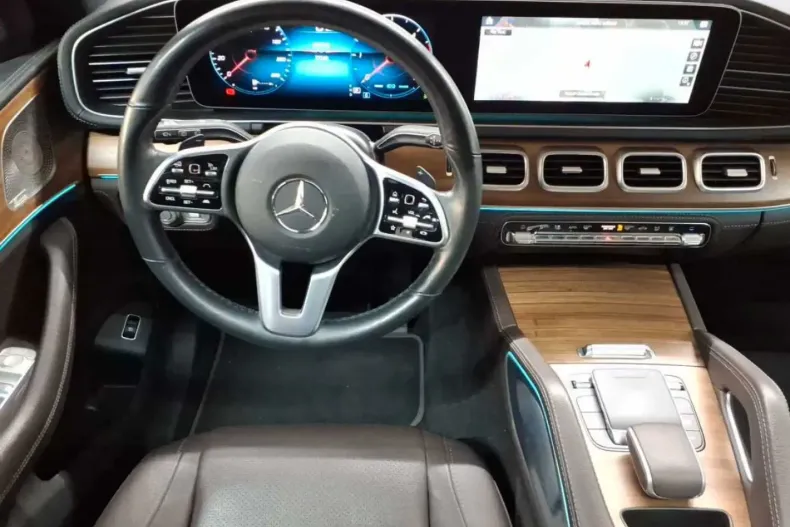 Mercedes-Benz GLE 300 din 2022 cu 73.367 km - oferta MER168719 - foto 3