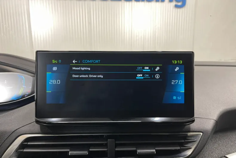 Peugeot 3008 din 2021 cu 41.157 km - oferta PEU168760 - foto 18