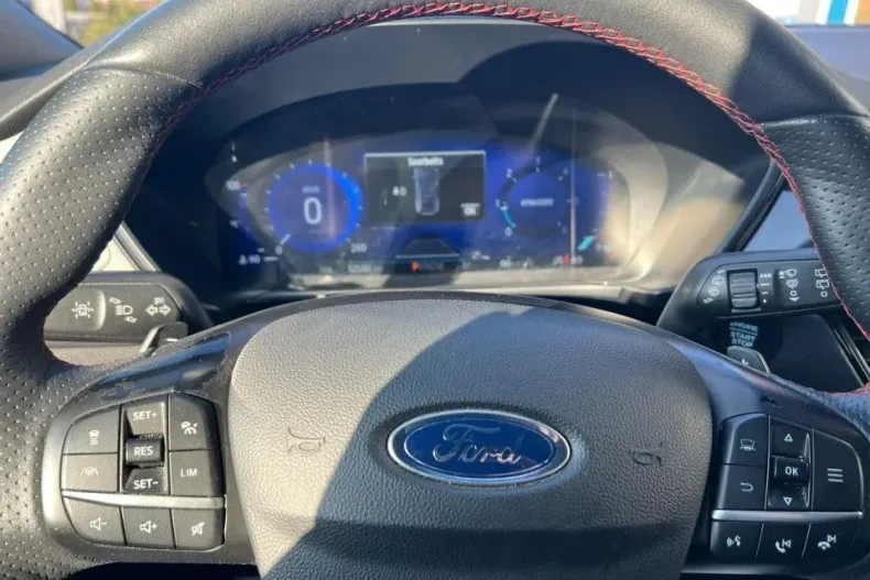 Ford Kuga din 2020 cu 125.361 km - oferta FOR168767 - foto 9