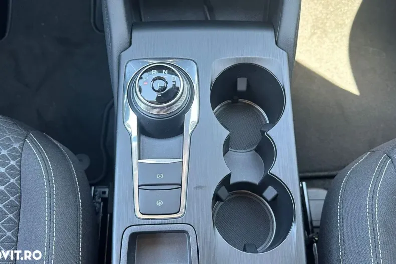 Ford Kuga din 2024 cu 5 km - oferta FOR168771 - foto 8