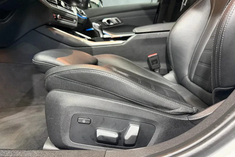 BMW Seria 3 din 2021 cu 112.105 km - oferta BMW168773 - foto 31