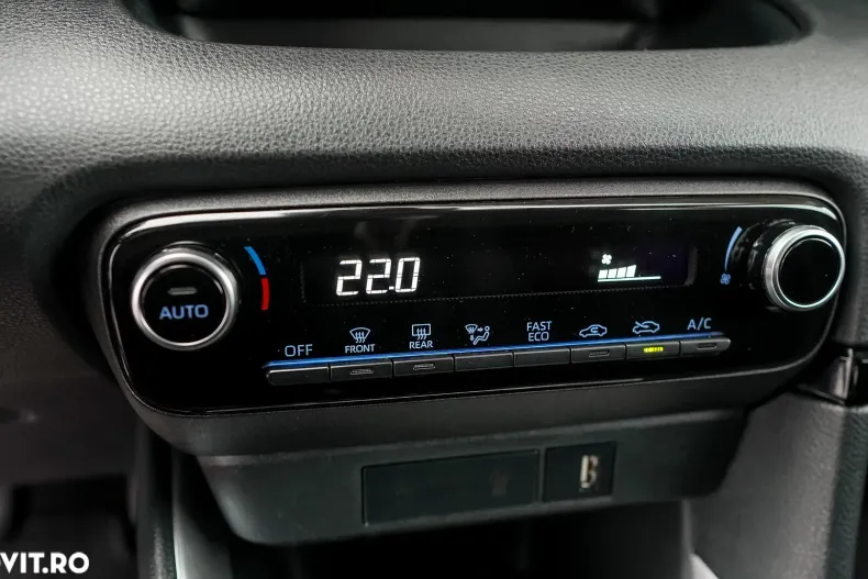 Toyota Yaris din 2022 cu 99.000 km - oferta TOY168778 - foto 14