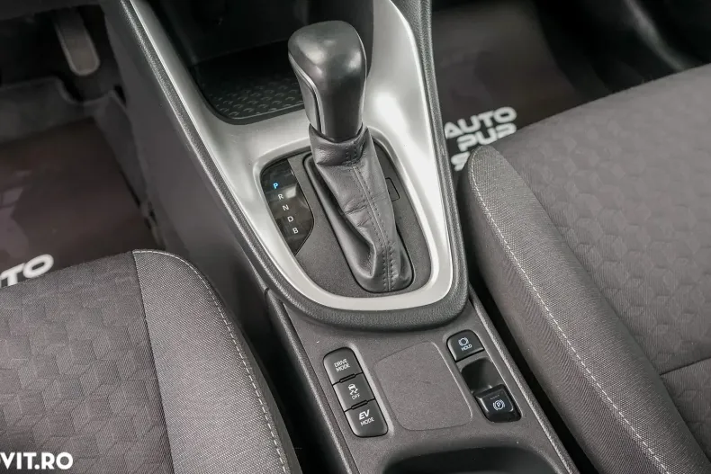 Toyota Yaris din 2022 cu 99.000 km - oferta TOY168778 - foto 15