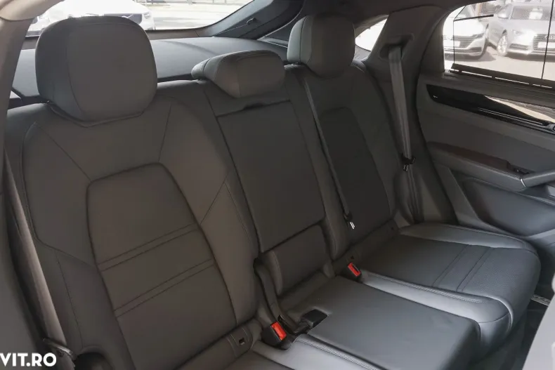 Porsche Cayenne Coupe din 2023 cu 39.990 km - oferta POR168782 - foto 27