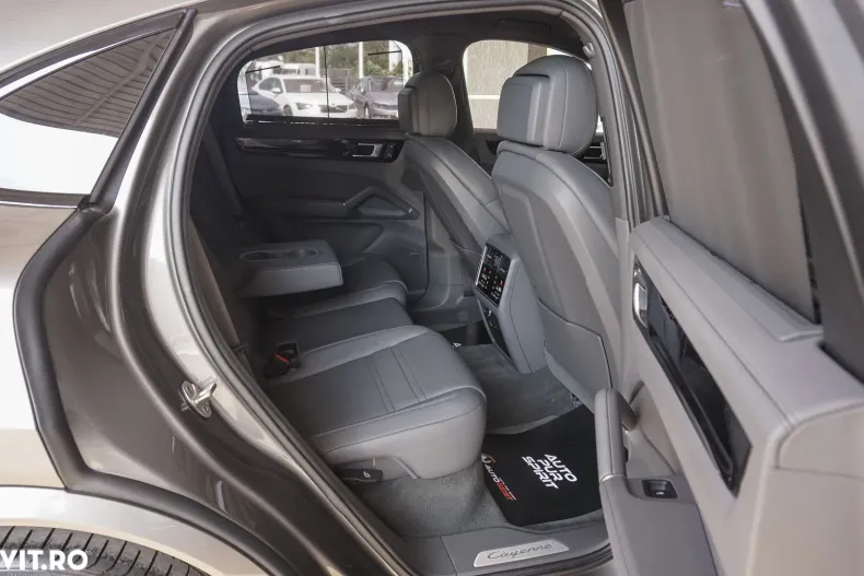 Porsche Cayenne Coupe din 2023 cu 39.990 km - oferta POR168782 - foto 28