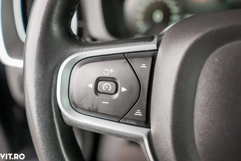 Volvo XC60 din 2021 cu 48.000 km - oferta VOL168783 - foto 20