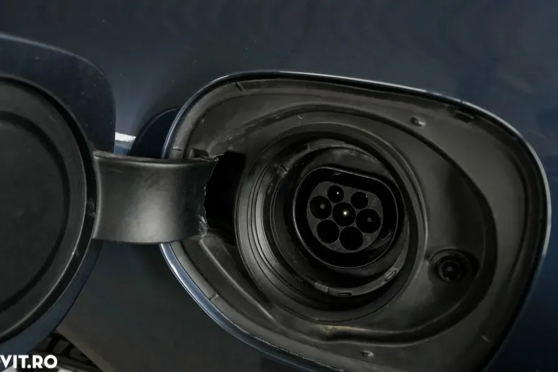 Volvo XC60 din 2021 cu 48.000 km - oferta VOL168783 - foto 35