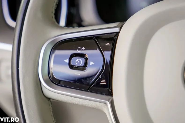 Volvo XC60 din 2021 cu 69.000 km - oferta VOL168784 - foto 19