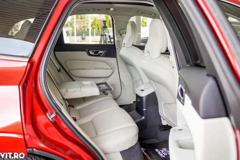 Volvo XC60 din 2021 cu 69.000 km - oferta VOL168784 - foto 30