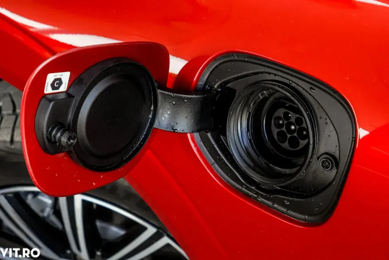 Volvo XC60 din 2021 cu 69.000 km - oferta VOL168784 - foto 38