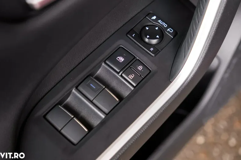 Toyota RAV4 din 2020 cu 104.000 km - oferta TOY168785 - foto 25