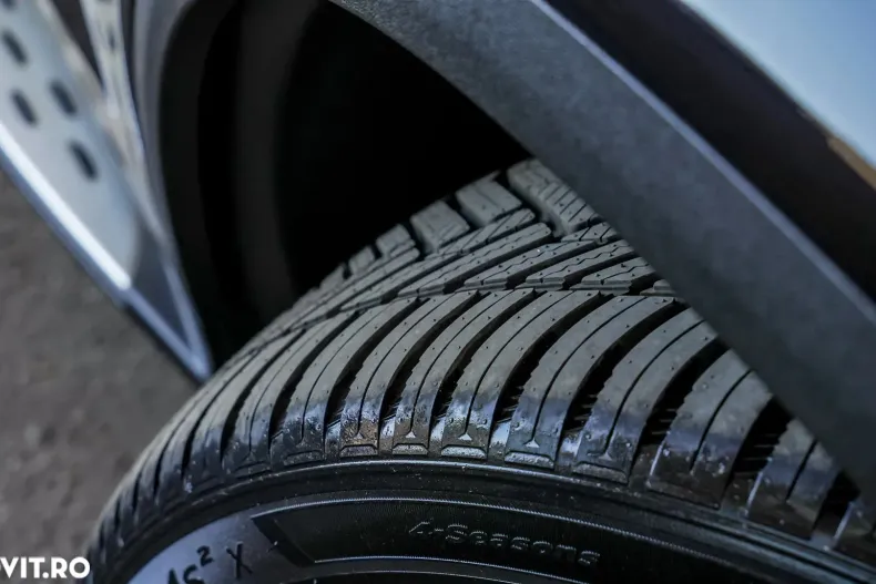 Mercedes-Benz GLC din 2021 cu 158.000 km - oferta MER168786 - foto 38