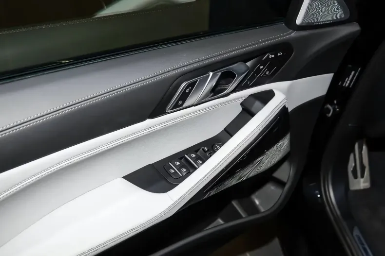 BMW X6 M din 2024 cu 34.147 km - oferta BMW168794 - foto 8