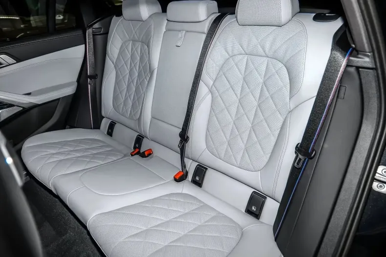 BMW X6 M din 2024 cu 34.147 km - oferta BMW168794 - foto 19