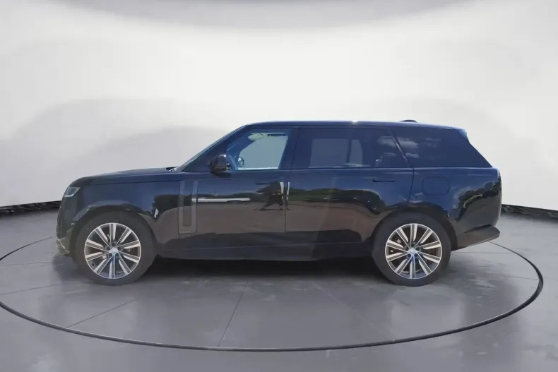 Land Rover Range Rover din 2025 cu 3.000 km - oferta LAN168795 - foto 7