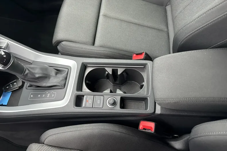 Audi Q3 din 2025 cu 11.731 km - oferta AUD168811 - foto 14