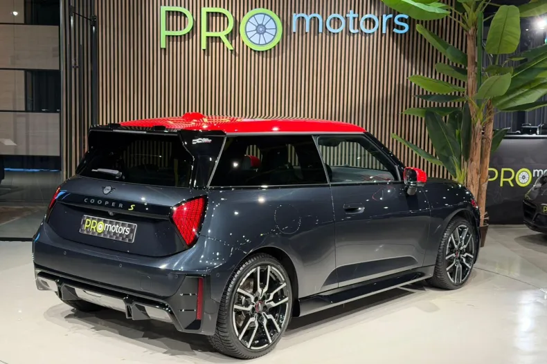 MINI Cooper SE din 2024 cu 31.500 km - oferta MIN168814 - foto 13