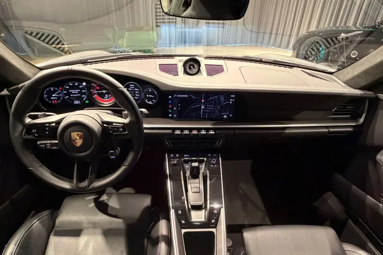 Porsche 911 din 2023 cu 27.500 km - oferta POR168815 - foto 19