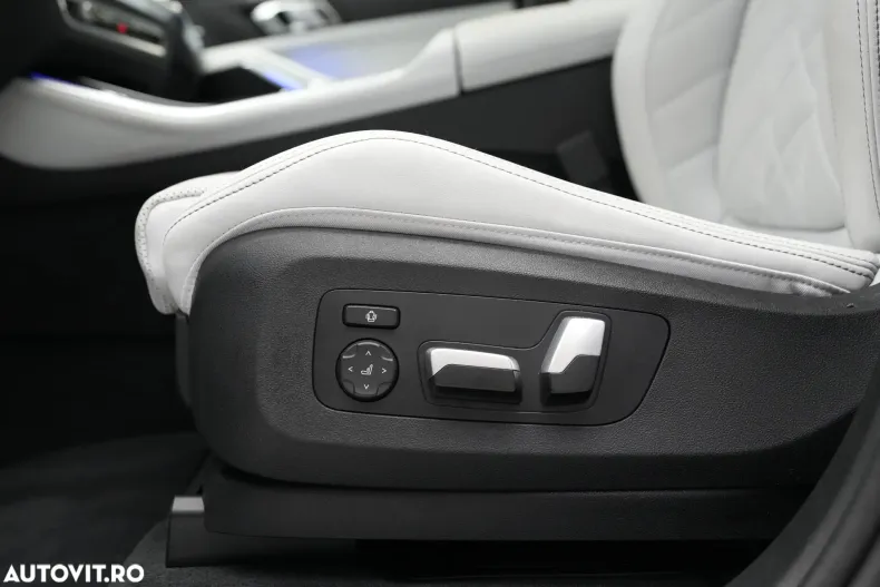 BMW X5 M din 2023 cu 12.200 km - oferta BMW168823 - foto 18