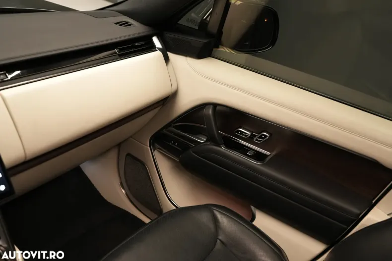 Land Rover Range Rover din 2022 cu 66.000 km - oferta LAN168828 - foto 19