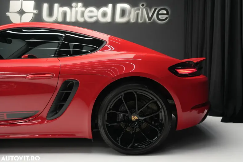 Porsche Cayman din 2023 cu 10.316 km - oferta POR168829 - foto 8