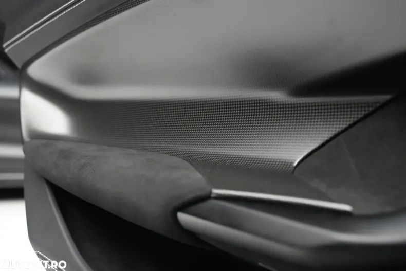 Ferrari 296 GTS din 2025 cu 54 km - oferta FER168833 - foto 20