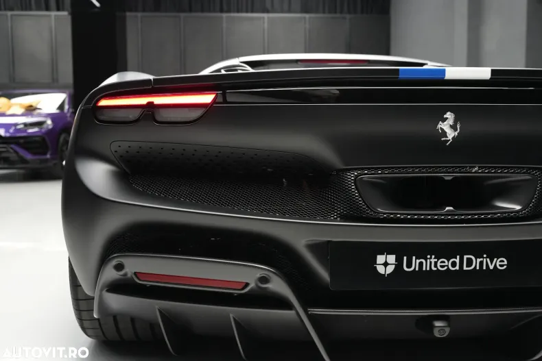 Ferrari 296 GTS din 2025 cu 54 km - oferta FER168833 - foto 38