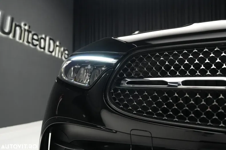 Mercedes-Benz GLC din 2023 cu 22.916 km - oferta MER168837 - foto 4